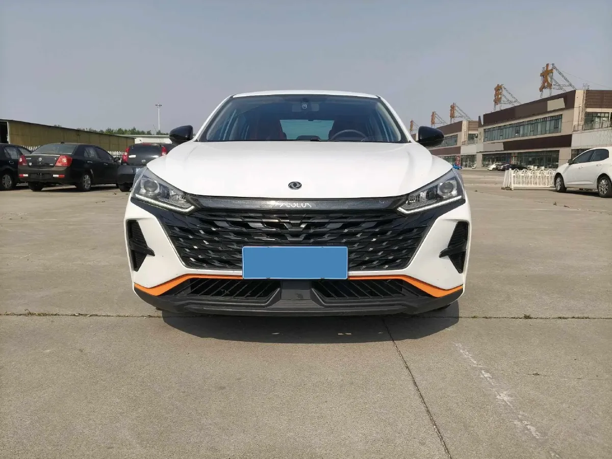 2023 DongFeng Aeolus YiXuan 1.5L 125HP L4 6DCT,autocango,china used car exporter,china ev exporter,chinese used car exporter,chinese used ev exporter