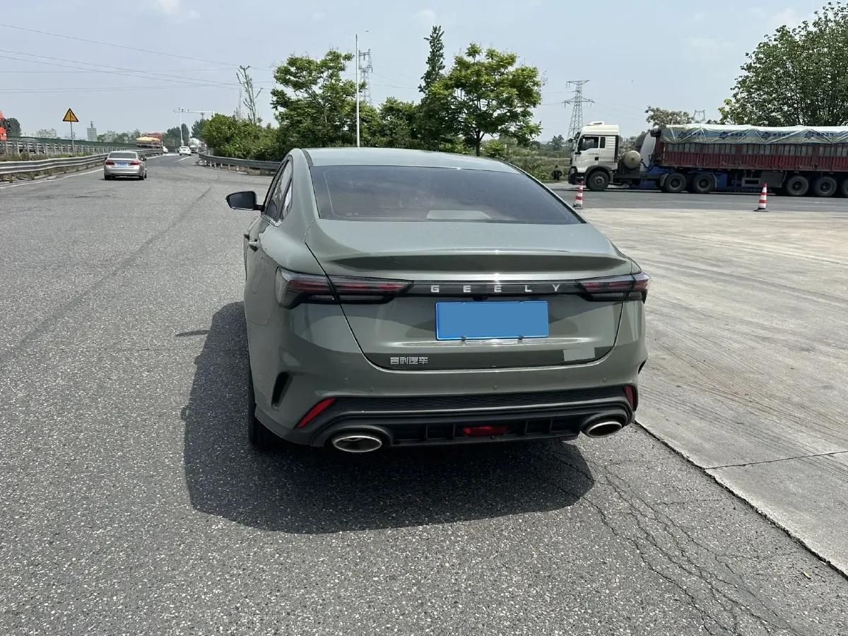 2022 Geely Binray 1.5T 181HP L4 7DCT,autocango,china used car exporter,china ev exporter,chinese used car exporter,chinese used ev exporter