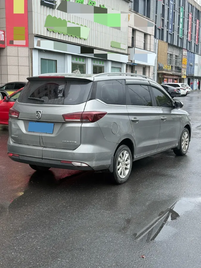 2014 BaoJun 610 1.5L 112HP L4 6AT,autocango,china used car exporter,china ev exporter,chinese used car exporter,chinese used ev exporter