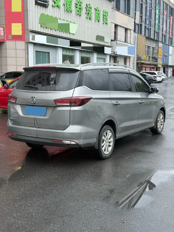 2014 BaoJun 610 1.5L 112HP L4 6AT,autocango,china used car exporter,china ev exporter,chinese used car exporter,chinese used ev exporter