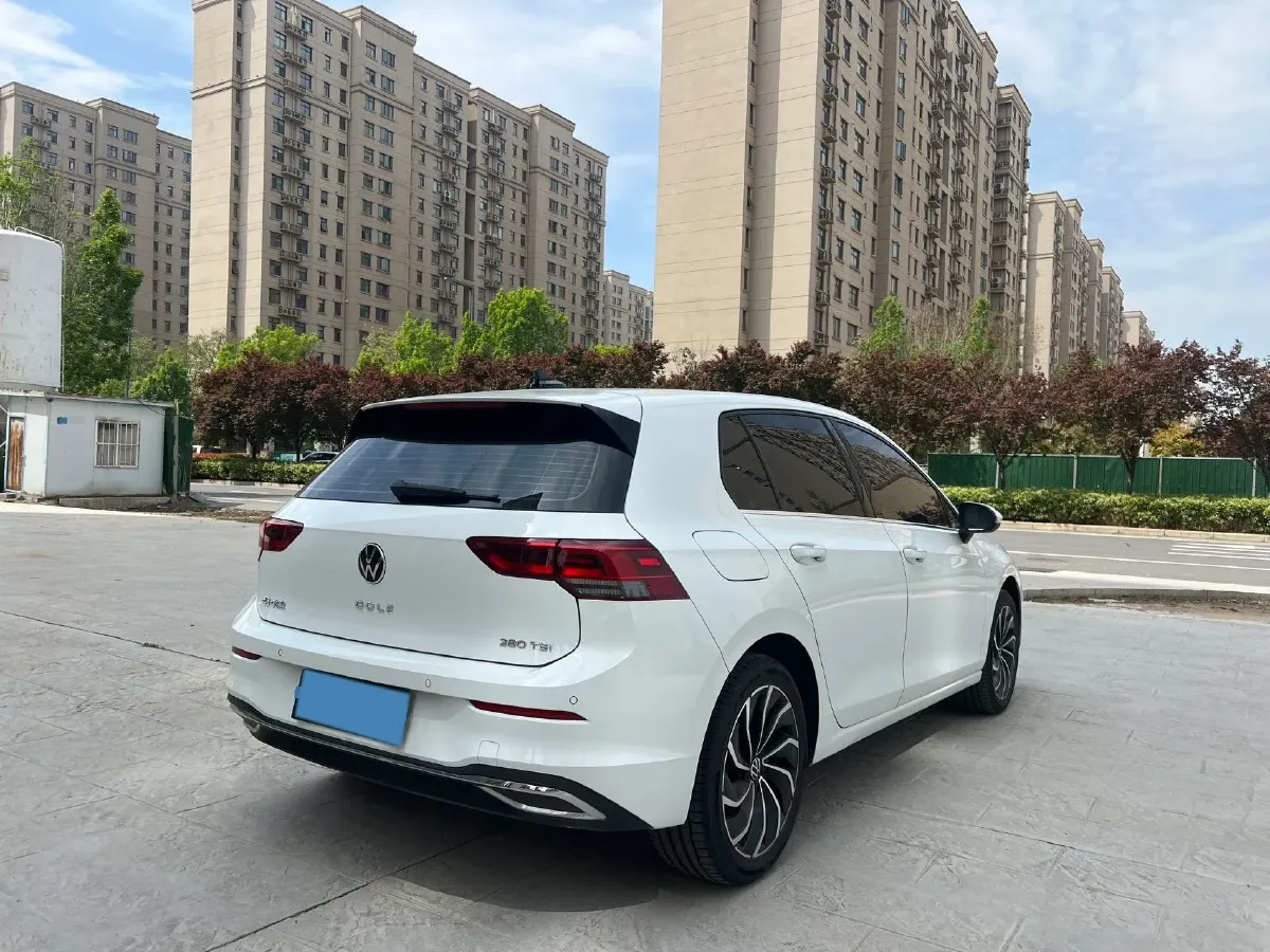 2025 Volkswagen Golf 1.5T 160HP L4 7DCT,autocango,china used car exporter,china ev exporter,chinese used car exporter,chinese used ev exporter