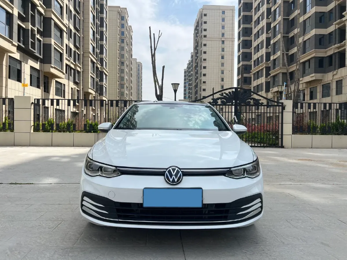 2025 Volkswagen Golf 1.5T 160HP L4 7DCT,autocango,china used car exporter,china ev exporter,chinese used car exporter,chinese used ev exporter