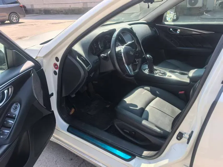 2018 MAXUS G10 2.0T 224HP L4 6AT,autocango,china used car exporter,china ev exporter,chinese used car exporter,chinese used ev exporter