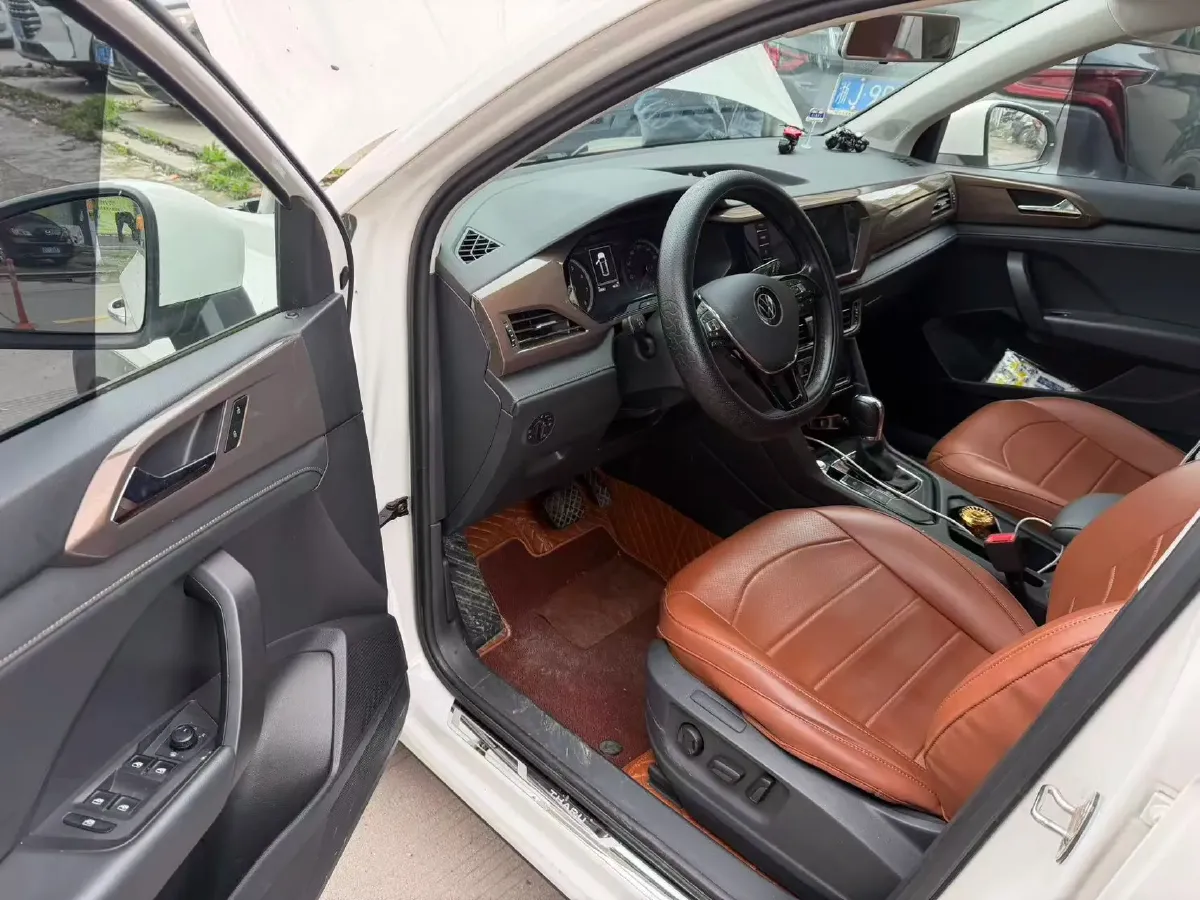 2021 Volkswagen Tharu 1.4T 150HP L4 7DCT,autocango,china used car exporter,china ev exporter,chinese used car exporter,chinese used ev exporter