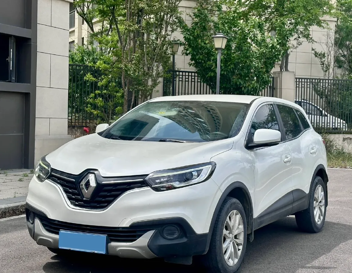 2017 Renault Kadjar 2.0L 150HP L4 CVT,autocango,china used car exporter,china ev exporter,chinese used car exporter,chinese used ev exporter