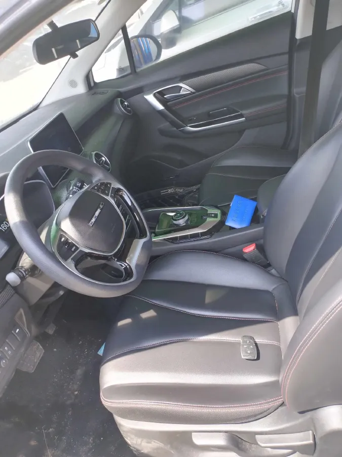 2022 ChangAn UNI-T 1.5T 188HP L4 7DCT,autocango,china used car exporter,china ev exporter,chinese used car exporter,chinese used ev exporter