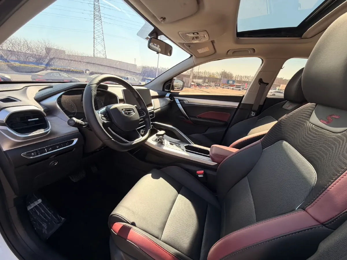 2021 Geely Coolray 1.4T 141HP L4 6DCT,autocango,china used car exporter,china ev exporter,chinese used car exporter,chinese used ev exporter