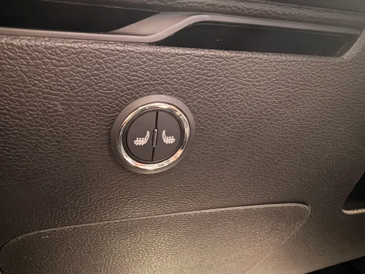 2021 Geely Coolray 1.4T 141HP L4 6DCT,autocango,china used car exporter,china ev exporter,chinese used car exporter,chinese used ev exporter