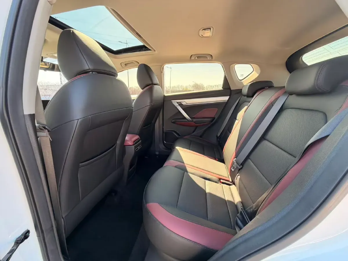 2021 Geely Coolray 1.4T 141HP L4 6DCT,autocango,china used car exporter,china ev exporter,chinese used car exporter,chinese used ev exporter