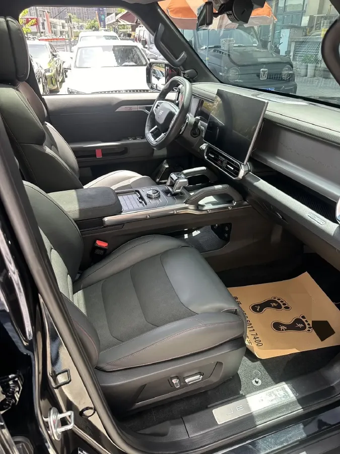 2023 Jetour Traveller 2.0T 254HP L4 8AT,autocango,china used car exporter,china ev exporter,chinese used car exporter,chinese used ev exporter