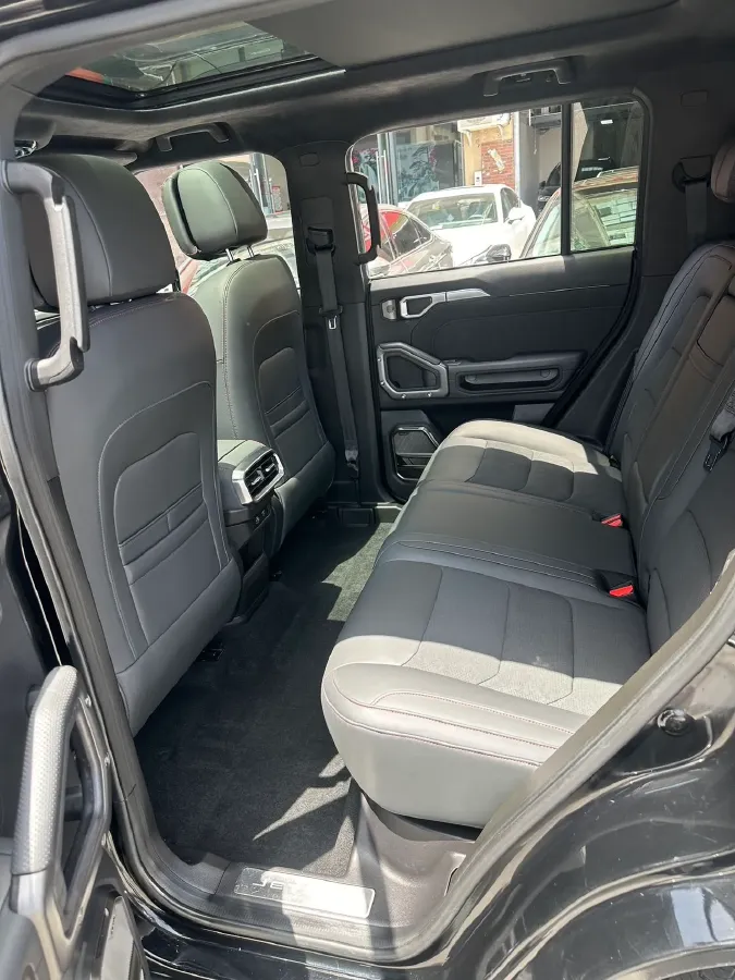 2023 Jetour Traveller 2.0T 254HP L4 8AT,autocango,china used car exporter,china ev exporter,chinese used car exporter,chinese used ev exporter