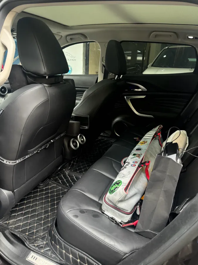 2019 WEY VV7 2.0T 234HP L4 7DCT,autocango,china used car exporter,china ev exporter,chinese used car exporter,chinese used ev exporter