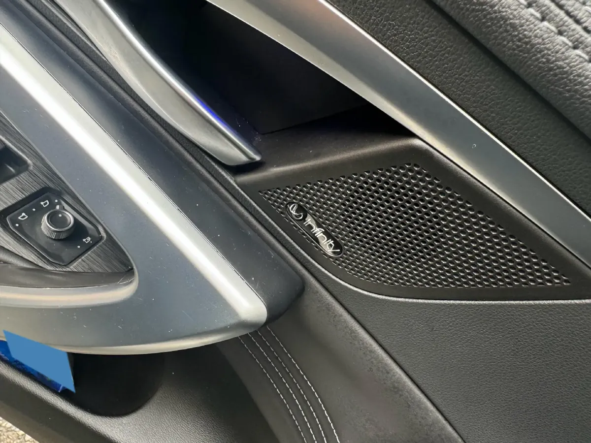 2019 WEY VV7 2.0T 234HP L4 7DCT,autocango,china used car exporter,china ev exporter,chinese used car exporter,chinese used ev exporter