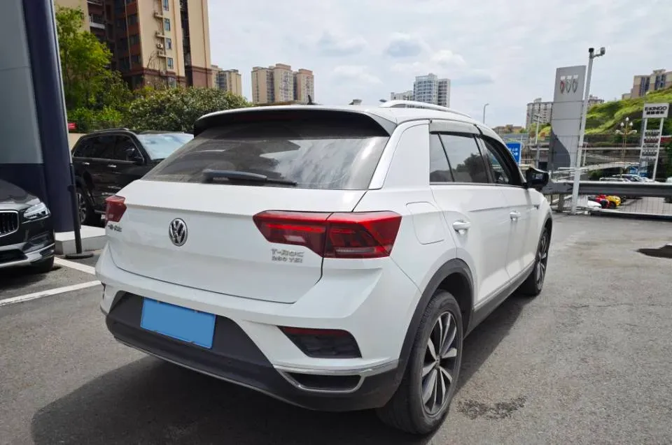2018 Borgward BX7 2.0T 224HP L4 6AT,autocango,china used car exporter,china ev exporter,chinese used car exporter,chinese used ev exporter