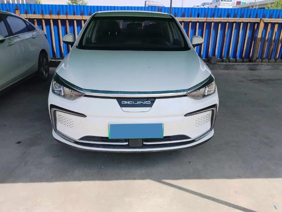 2022 ChangAn UNI-T 1.5T 188HP L4 7DCT,autocango,china used car exporter,china ev exporter,chinese used car exporter,chinese used ev exporter