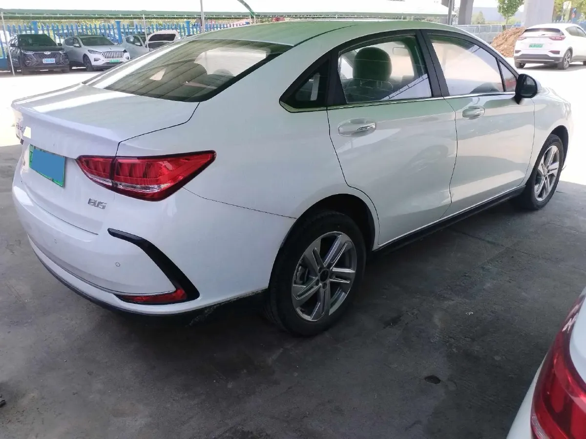 2022 ChangAn UNI-T 1.5T 188HP L4 7DCT,autocango,china used car exporter,china ev exporter,chinese used car exporter,chinese used ev exporter