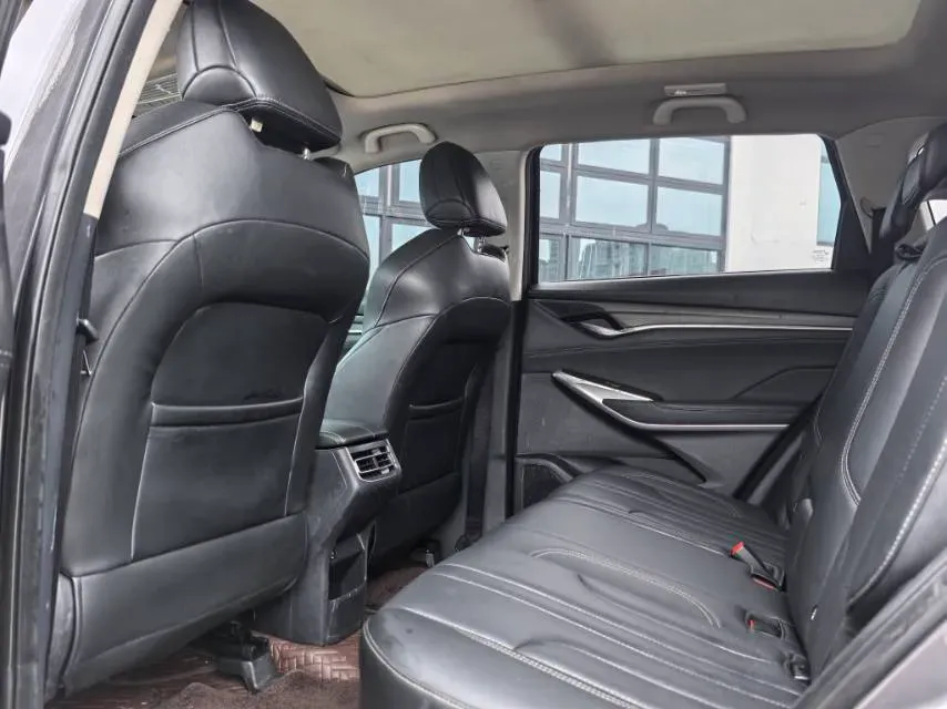 2020 ChangAn CS75 Plus 1.5T 178HP L4 6AT,autocango,china used car exporter,china ev exporter,chinese used car exporter,chinese used ev exporter