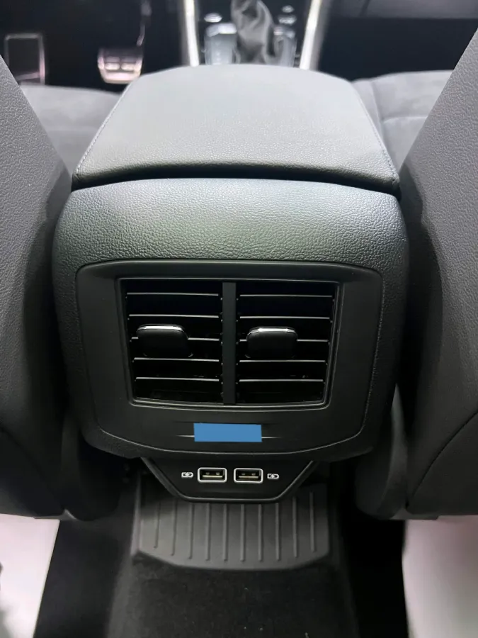 2022 Volkswagen T-Roc 1.4T 150HP L4 7DCT,autocango,china used car exporter,china ev exporter,chinese used car exporter,chinese used ev exporter