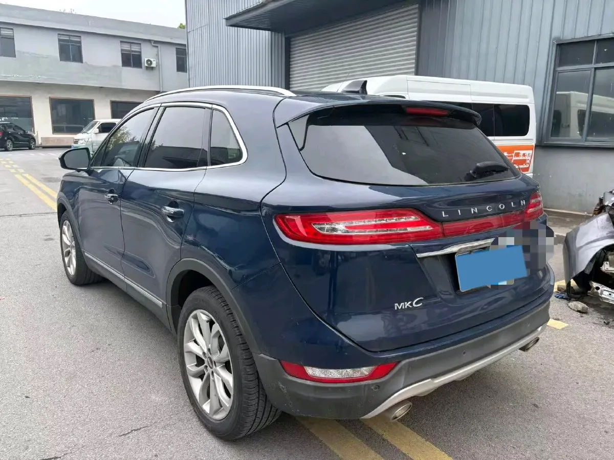 2019 Lincoln MKC 2.0T 203HP L4 6AT,autocango,china used car exporter,china ev exporter,chinese used car exporter,chinese used ev exporter