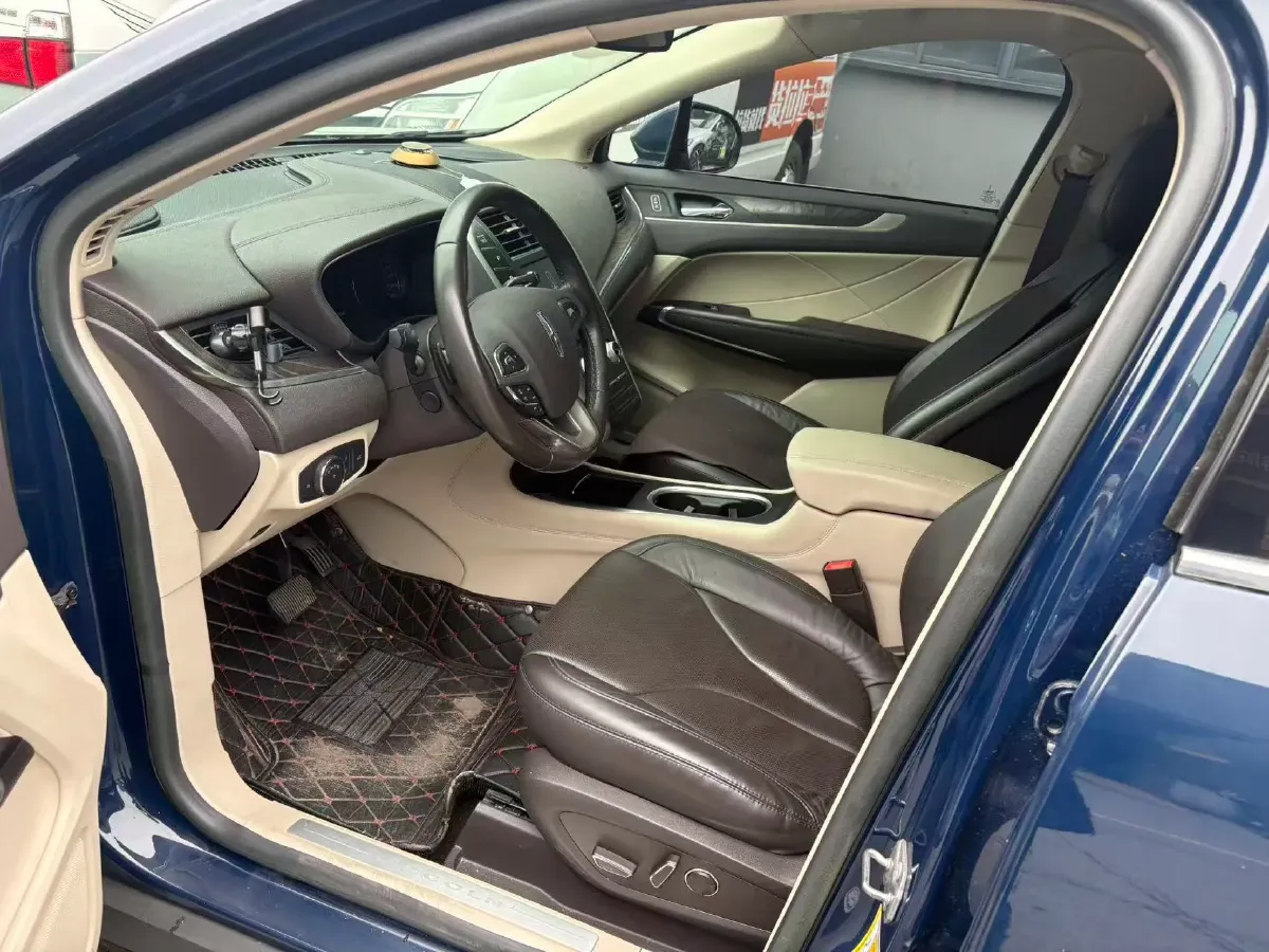 2019 Lincoln MKC 2.0T 203HP L4 6AT,autocango,china used car exporter,china ev exporter,chinese used car exporter,chinese used ev exporter