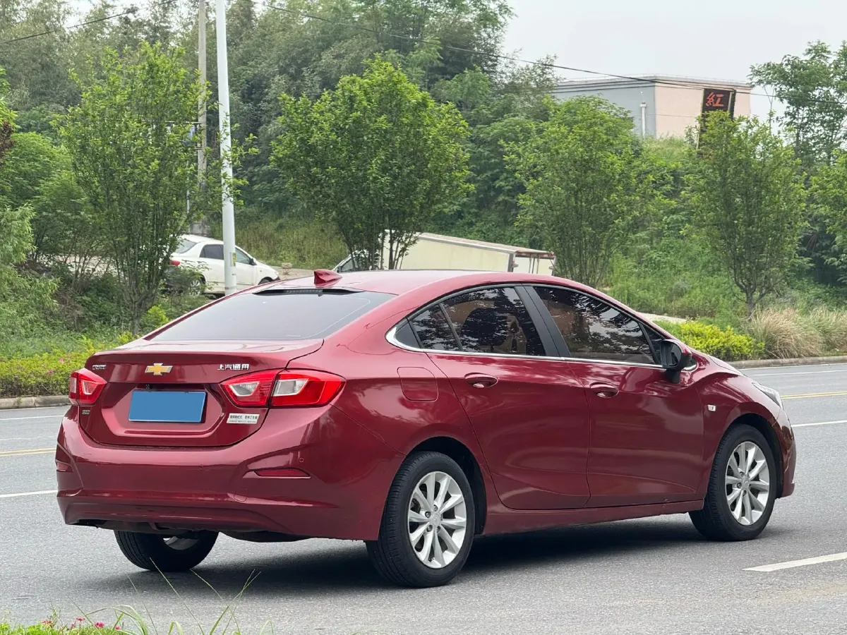 2018 Chevrolet Cruze 1.5L 114HP L4 6AT,autocango,china used car exporter,china ev exporter,chinese used car exporter,chinese used ev exporter
