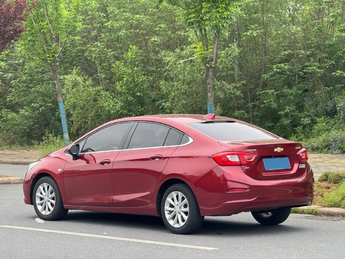 2018 Chevrolet Cruze 1.5L 114HP L4 6AT,autocango,china used car exporter,china ev exporter,chinese used car exporter,chinese used ev exporter