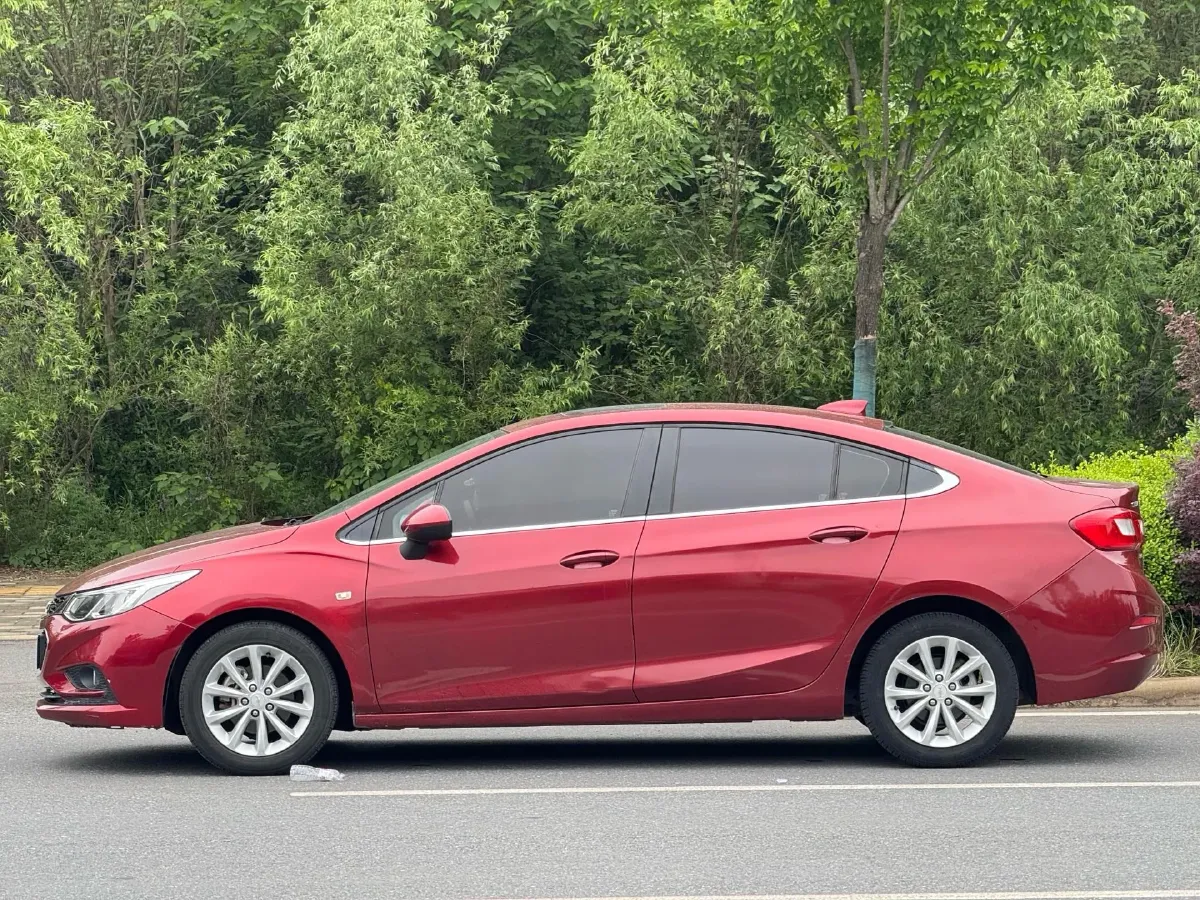 2018 Chevrolet Cruze 1.5L 114HP L4 6AT,autocango,china used car exporter,china ev exporter,chinese used car exporter,chinese used ev exporter