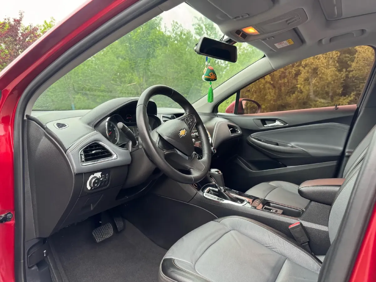 2018 Chevrolet Cruze 1.5L 114HP L4 6AT,autocango,china used car exporter,china ev exporter,chinese used car exporter,chinese used ev exporter