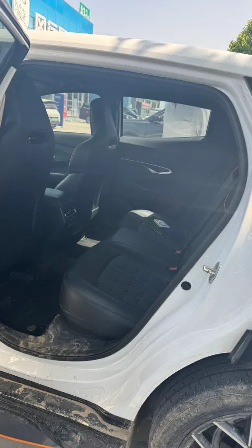 2022 ChangAn UNI-T 1.5T 188HP L4 7DCT,autocango,china used car exporter,china ev exporter,chinese used car exporter,chinese used ev exporter