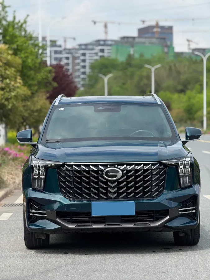2022 GAC Trumpchi GS8 2.0T 252HP L4 8AT,autocango,china used car exporter,china ev exporter,chinese used car exporter,chinese used ev exporter