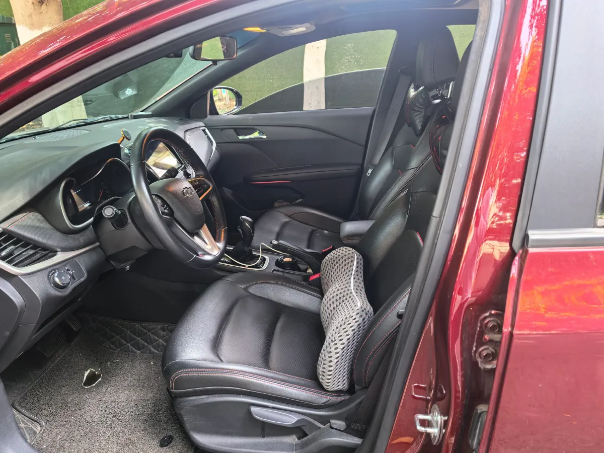 2020 Chevrolet Monza 1.3T 163HP L3 6AT,autocango,china used car exporter,china ev exporter,chinese used car exporter,chinese used ev exporter