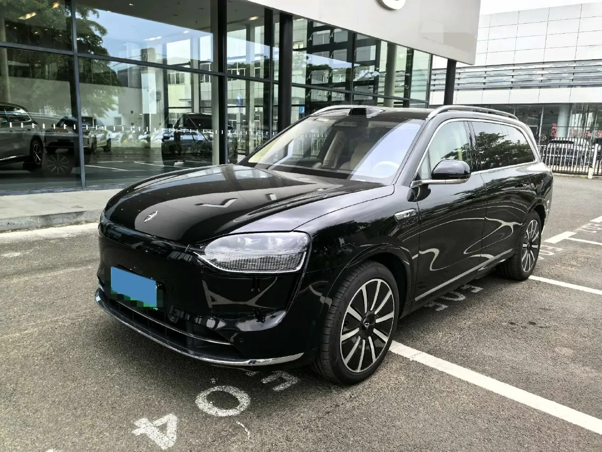 2024 AITO AITO M9 1.5T 152HP L4 REEV 42KWH,autocango,china used car exporter,china ev exporter,chinese used car exporter,chinese used ev exporter