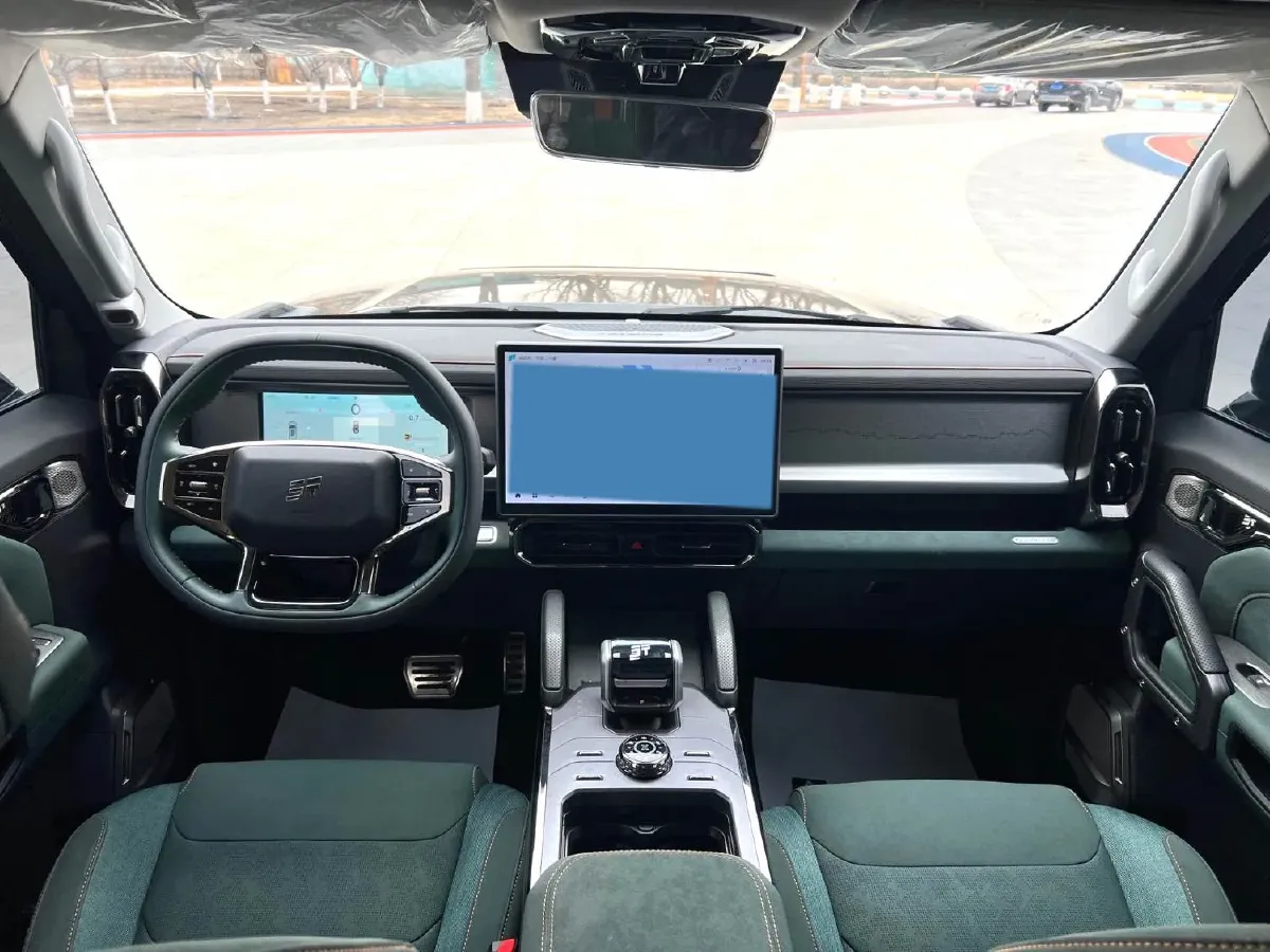 2023 Jetour Traveller 2.0T 254HP L4 8AT,autocango,china used car exporter,china ev exporter,chinese used car exporter,chinese used ev exporter