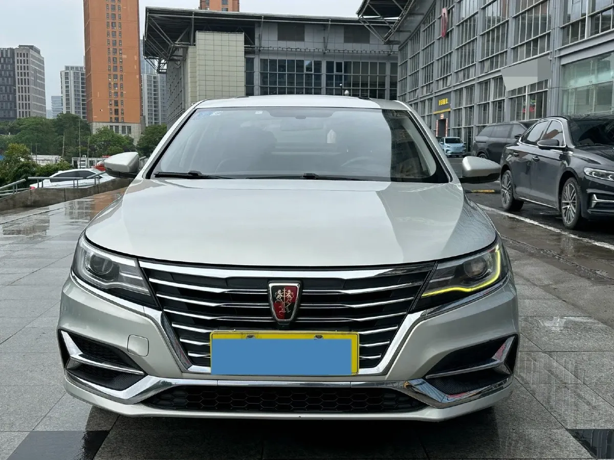 2017 Roewe i6 1.0T 125HP L3 2AT PHEV,autocango,china used car exporter,china ev exporter,chinese used car exporter,chinese used ev exporter
