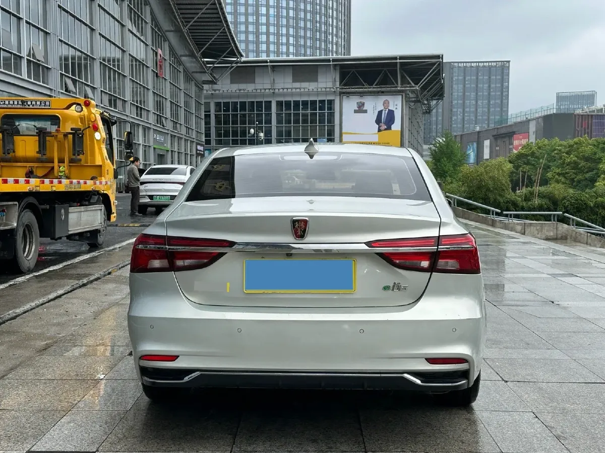 2017 Roewe i6 1.0T 125HP L3 2AT PHEV,autocango,china used car exporter,china ev exporter,chinese used car exporter,chinese used ev exporter