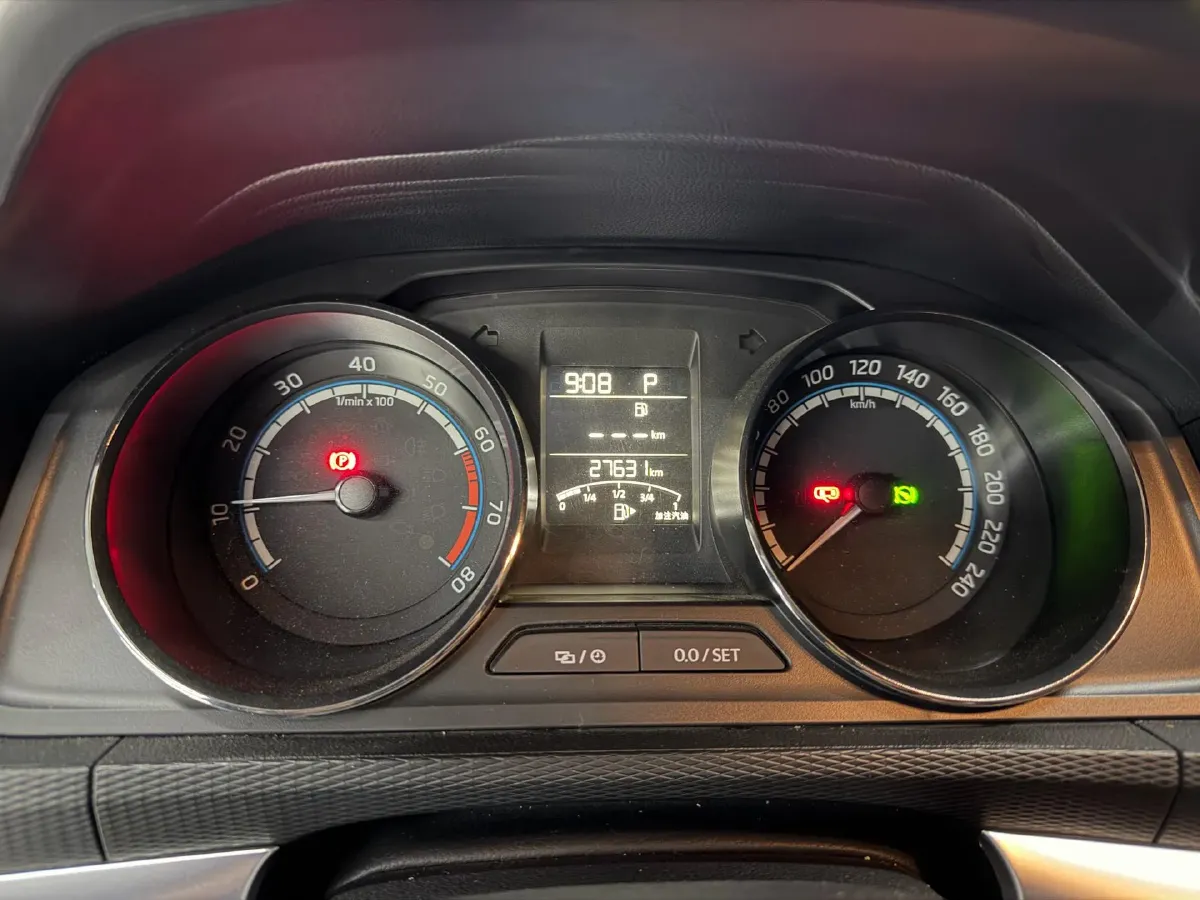 2021 Skoda Kamiq 1.5L 112HP L4 6AT,autocango,china used car exporter,china ev exporter,chinese used car exporter,chinese used ev exporter