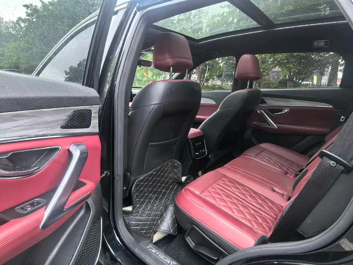 2025 Jetour X70 Plus 1.5T 184HP L4 7DCT,autocango,china used car exporter,china ev exporter,chinese used car exporter,chinese used ev exporter