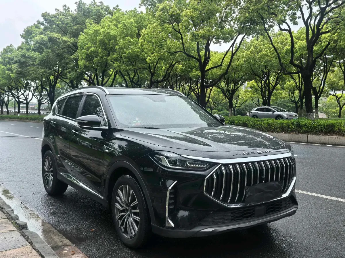 2025 Jetour X70 Plus 1.5T 184HP L4 7DCT,autocango,china used car exporter,china ev exporter,chinese used car exporter,chinese used ev exporter