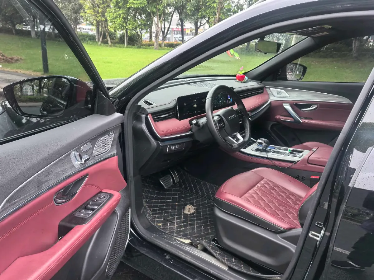 2025 Jetour X70 Plus 1.5T 184HP L4 7DCT,autocango,china used car exporter,china ev exporter,chinese used car exporter,chinese used ev exporter