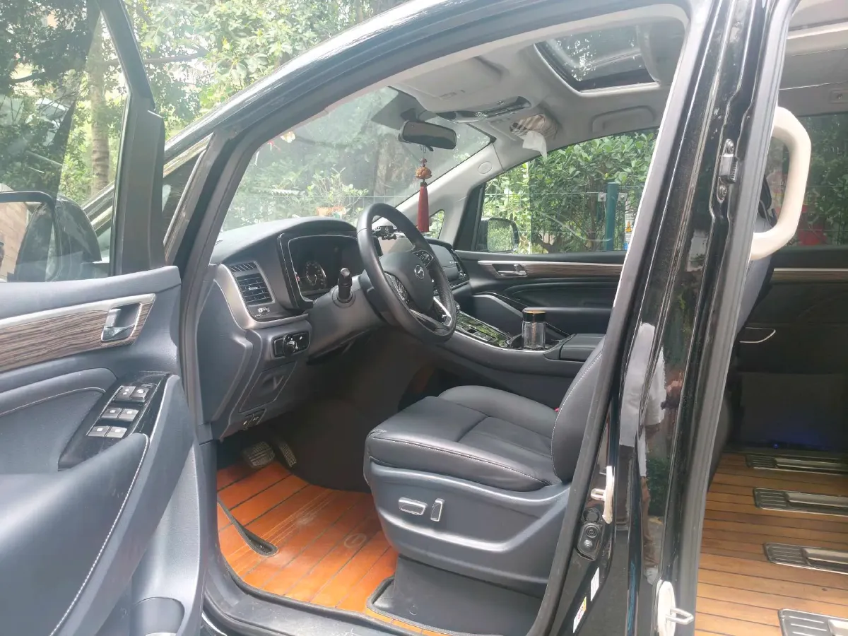 2023 GAC Trumpchi M8 2.0T 252HP L4 8AT,autocango,china used car exporter,china ev exporter,chinese used car exporter,chinese used ev exporter