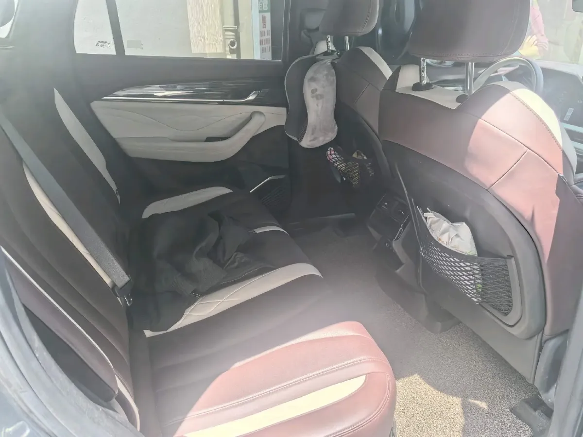 2024 Geely Monjaro 2.0T 238HP L4 8AT,autocango,china used car exporter,china ev exporter,chinese used car exporter,chinese used ev exporter