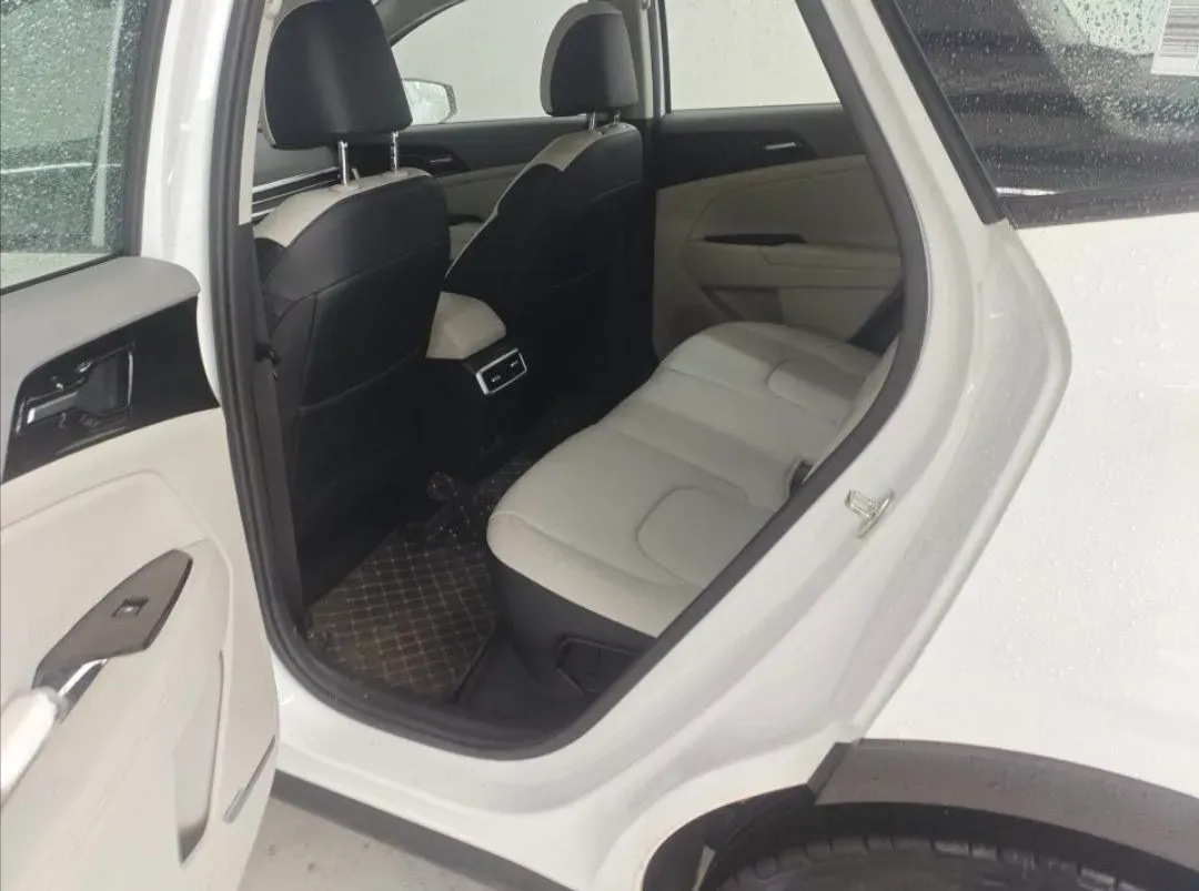 2025 Kia Sportage 1.5T 200HP L4 8AT,autocango,china used car exporter,china ev exporter,chinese used car exporter,chinese used ev exporter