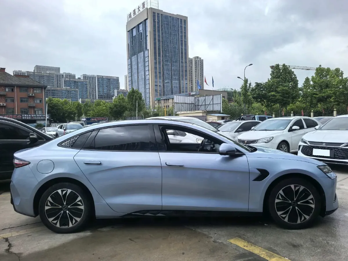 2022 Leapmotor C01 BEV 78.54KWH,autocango,china used car exporter,china ev exporter,chinese used car exporter,chinese used ev exporter