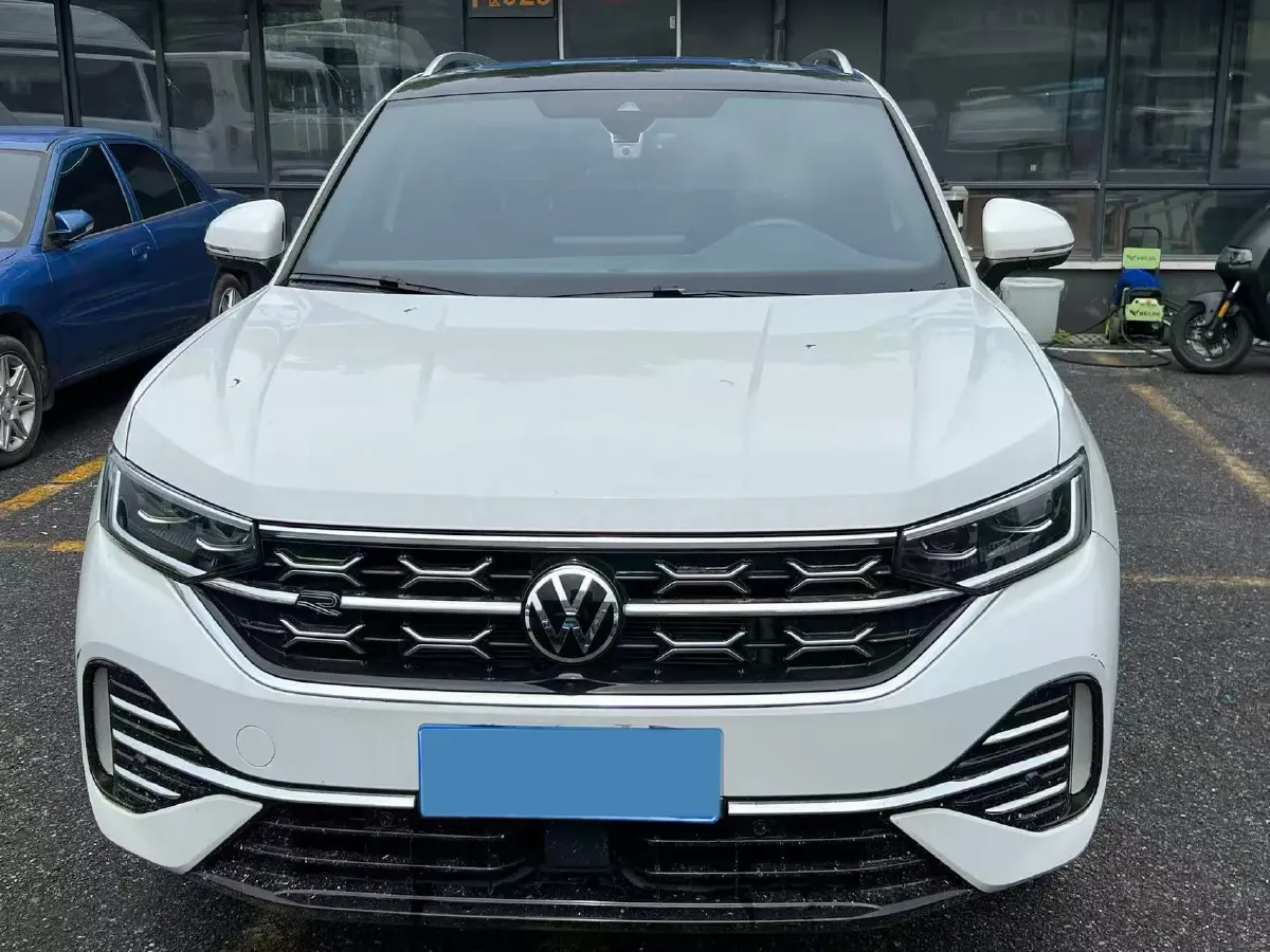 2023 Volkswagen Tayron 2.0T 220HP L4 7DCT,autocango,china used car exporter,china ev exporter,chinese used car exporter,chinese used ev exporter