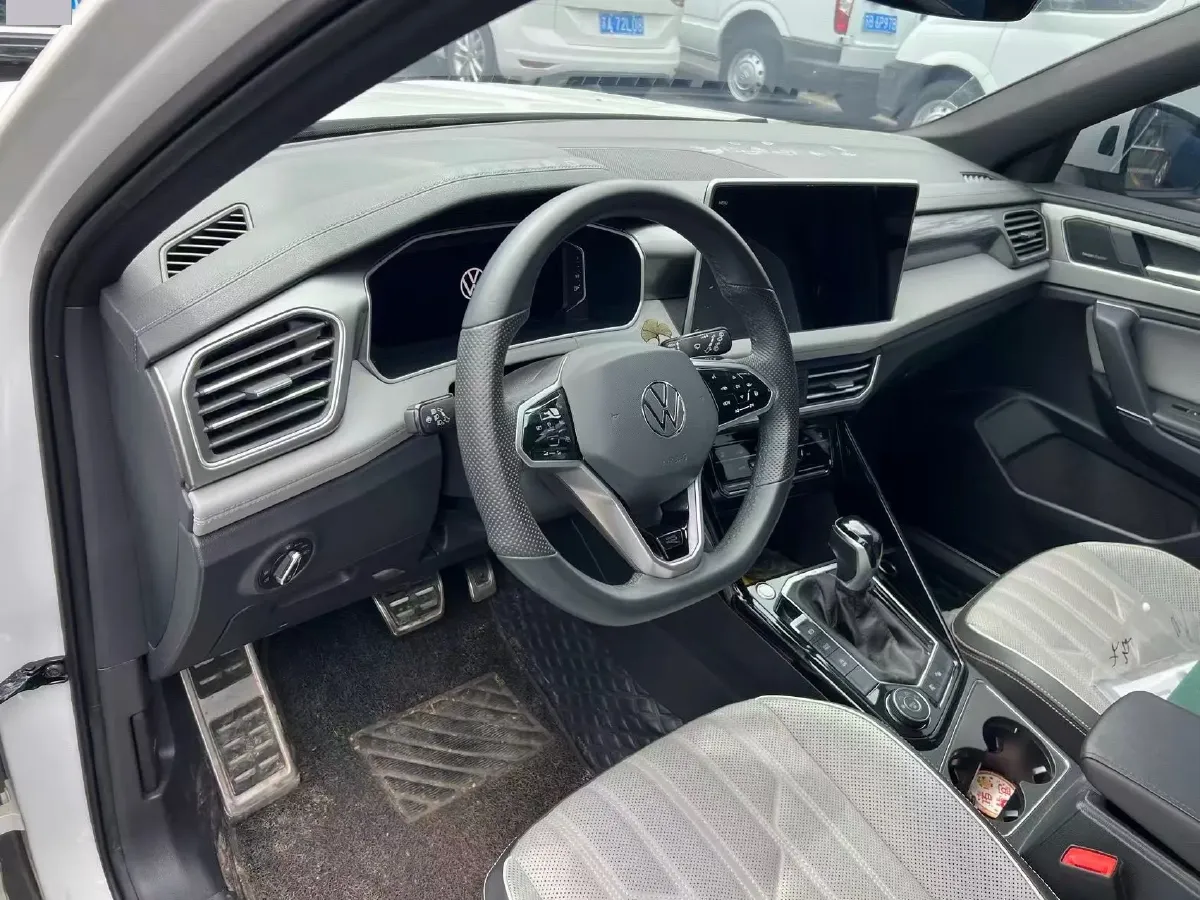 2023 Volkswagen Tayron 2.0T 220HP L4 7DCT,autocango,china used car exporter,china ev exporter,chinese used car exporter,chinese used ev exporter