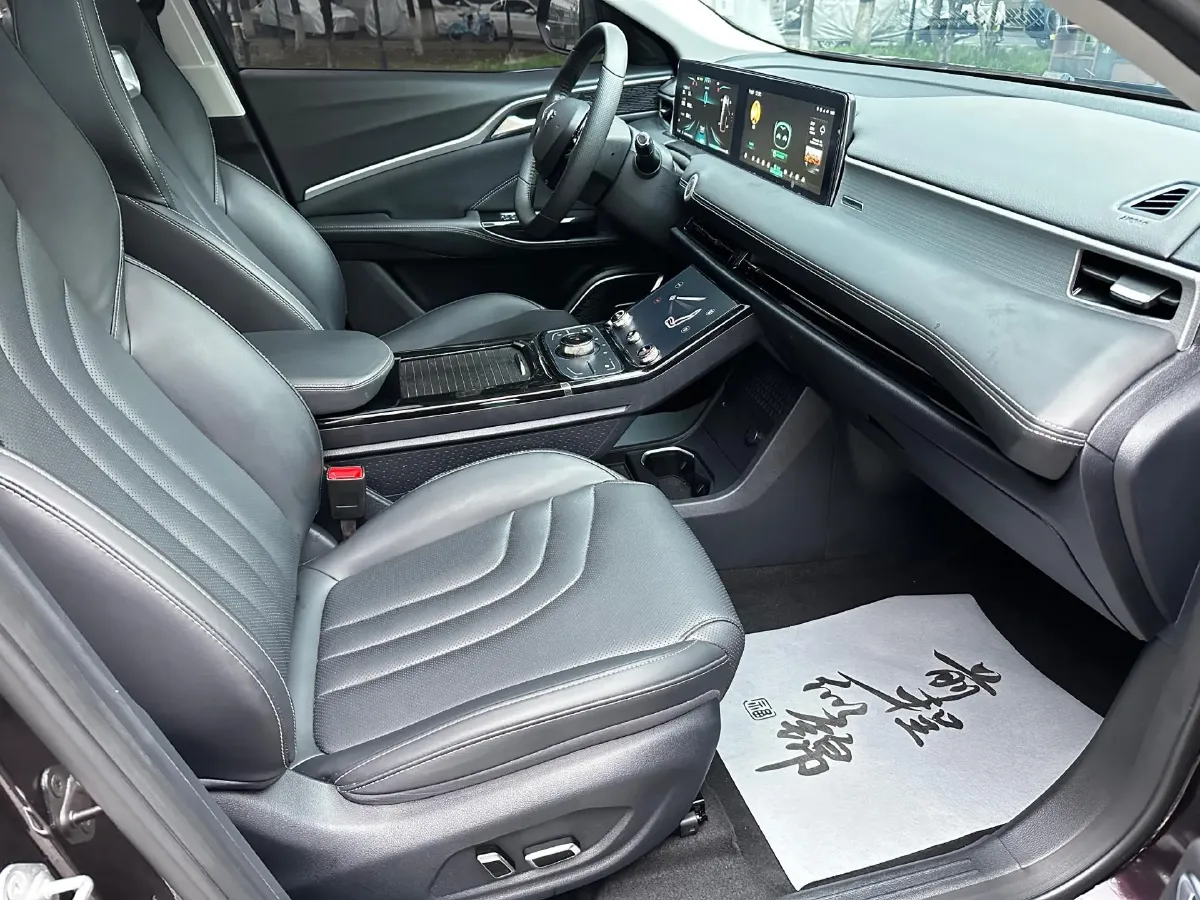 2022 GAC Trumpchi GS4 Plus 2.0T 252HP L4 6AT,autocango,china used car exporter,china ev exporter,chinese used car exporter,chinese used ev exporter