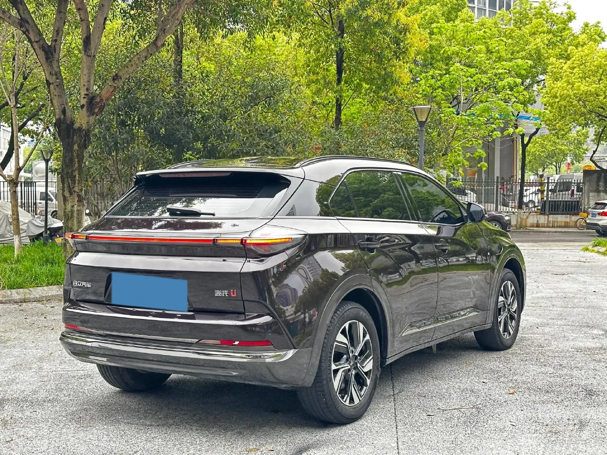 2022 GAC Trumpchi GS4 Plus 2.0T 252HP L4 6AT,autocango,china used car exporter,china ev exporter,chinese used car exporter,chinese used ev exporter