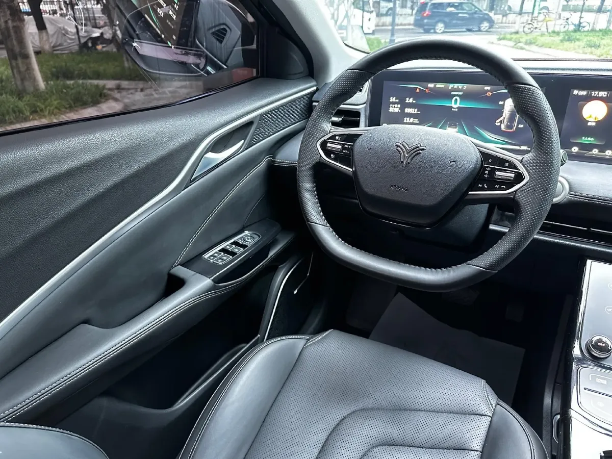 2022 GAC Trumpchi GS4 Plus 2.0T 252HP L4 6AT,autocango,china used car exporter,china ev exporter,chinese used car exporter,chinese used ev exporter