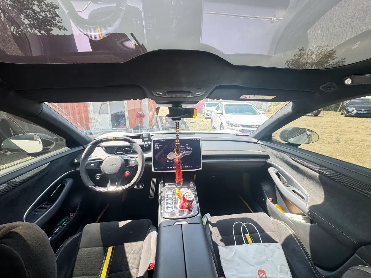 2025 MI SU7 Ultra BEV 93.7KWH,autocango,china used car exporter,china ev exporter,chinese used car exporter,chinese used ev exporter