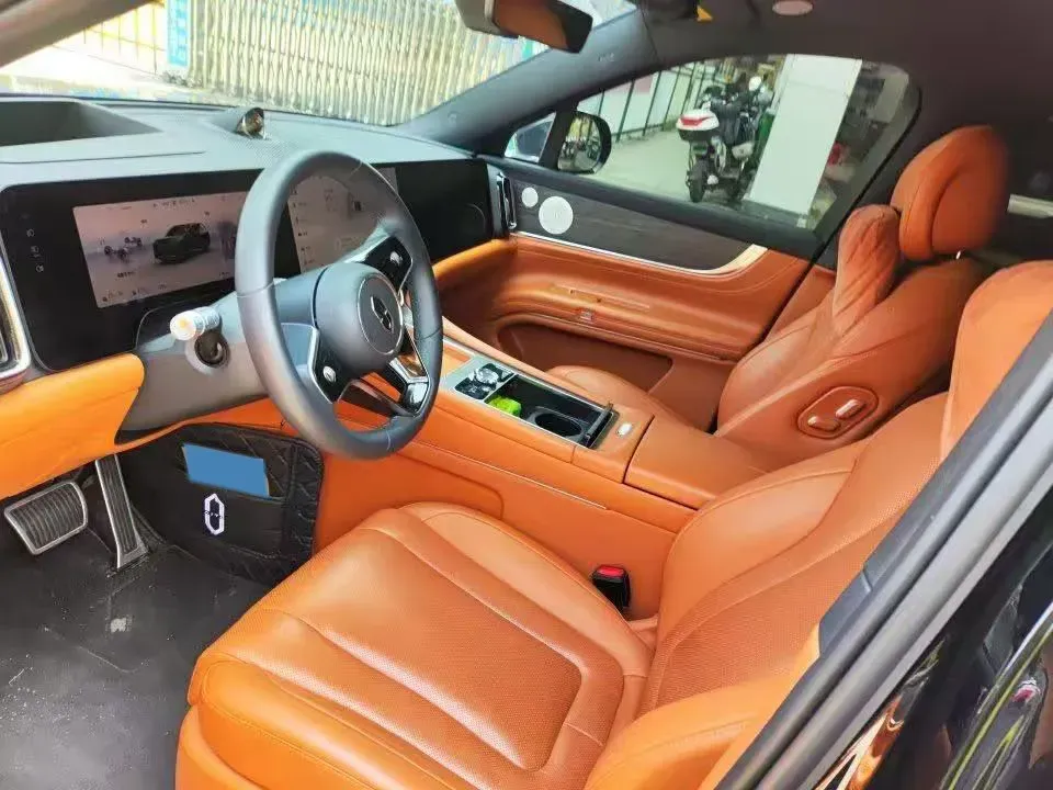 2024 AITO AITO M9 1.5T 152HP L4 REEV 42KWH,autocango,china used car exporter,china ev exporter,chinese used car exporter,chinese used ev exporter